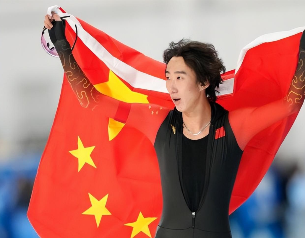 包含西北亚选手收获满满奖章，演绎奥运传奇的词条