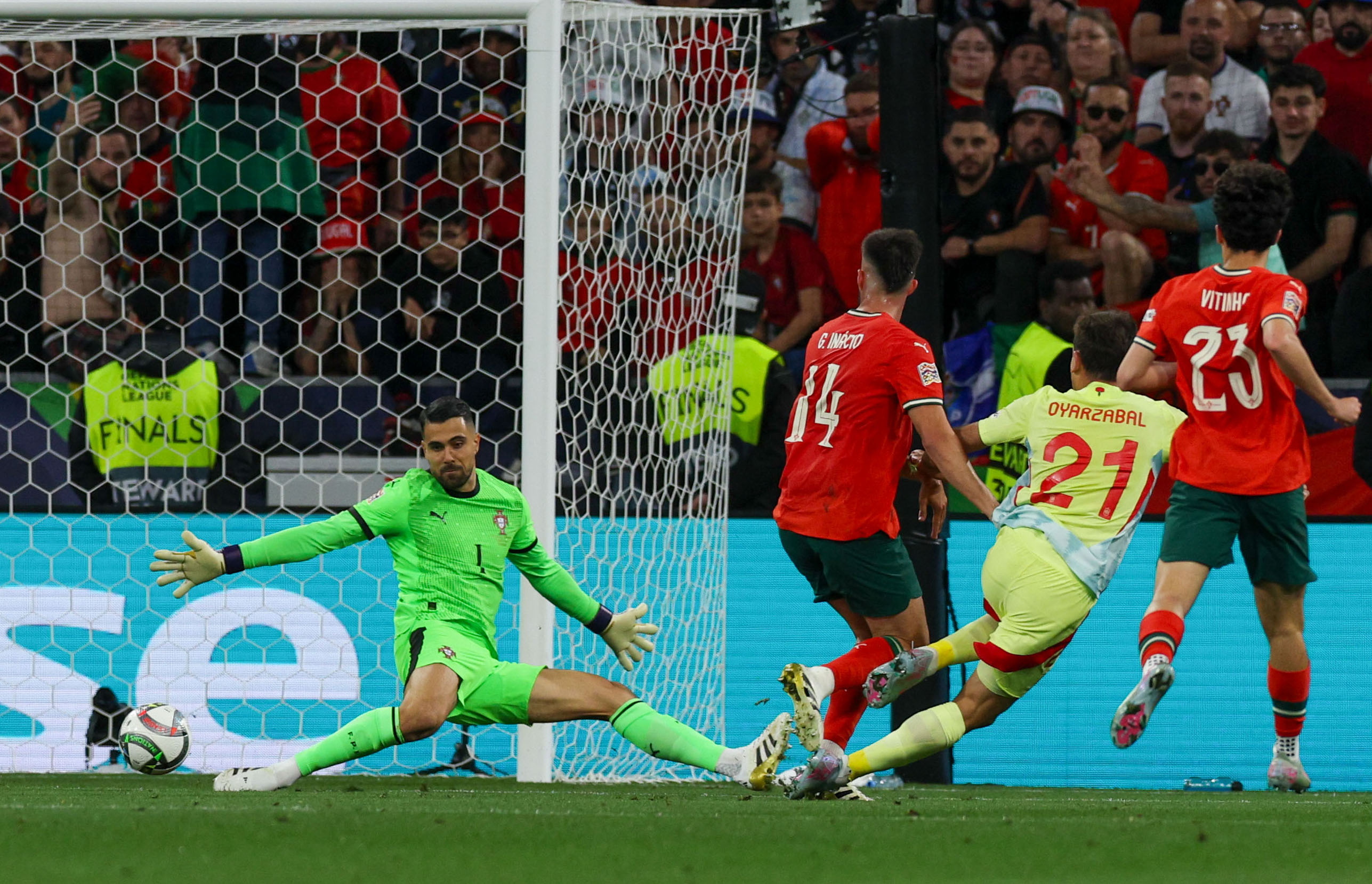 意大利力克葡萄牙,挺进欧国联半决赛 意大利力克葡萄牙,挺进欧国联半决赛