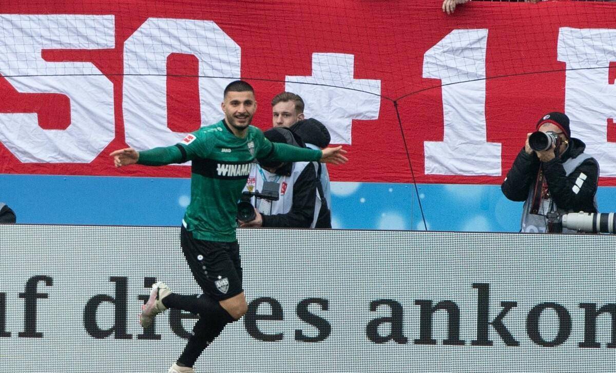 斯图加特破除困境,取得胜利 斯图加特破除困境,取得胜利