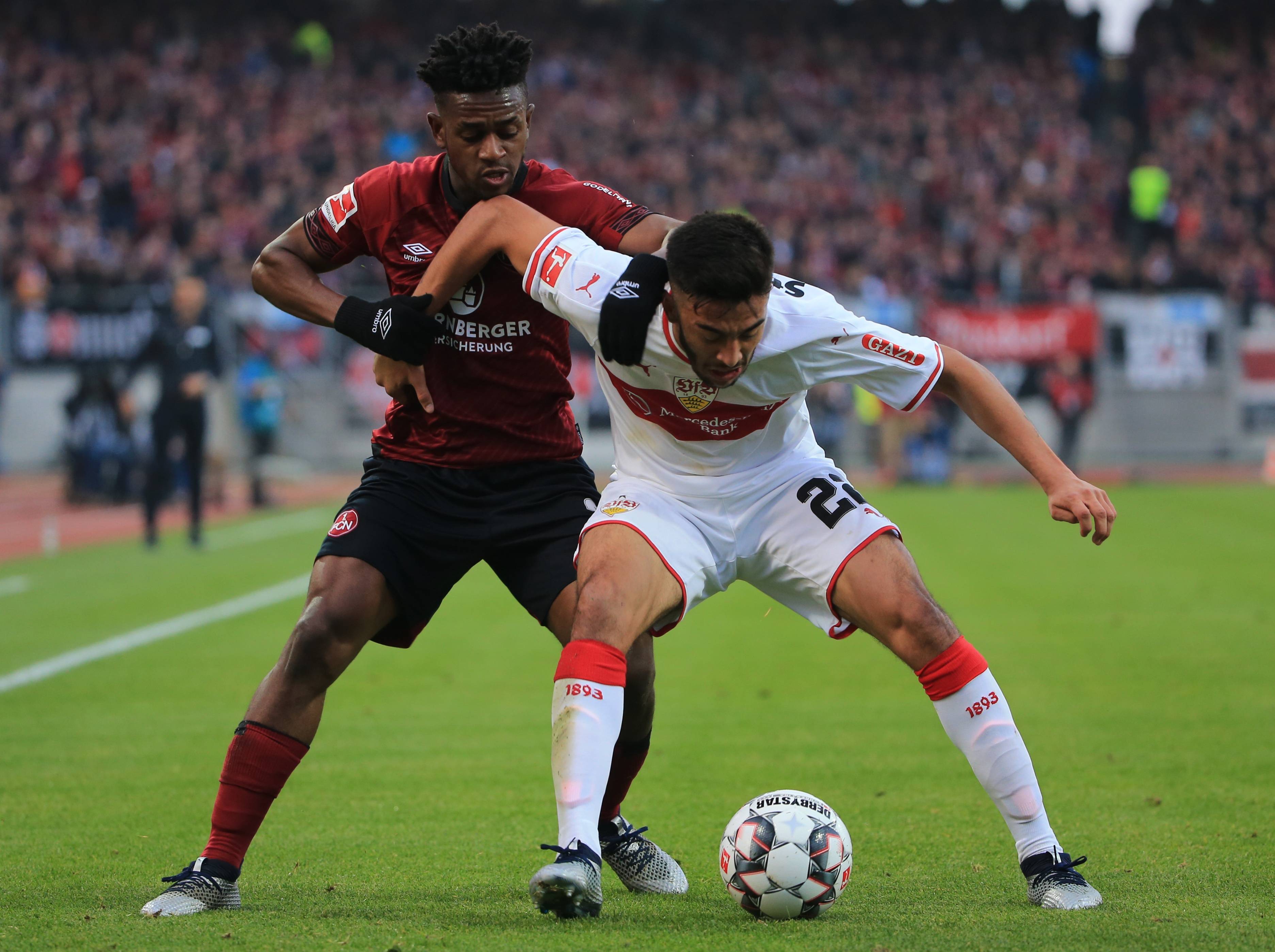 斯特拉斯堡主场击败尼斯,结束连败 斯特拉斯堡主场击败尼斯,结束连败