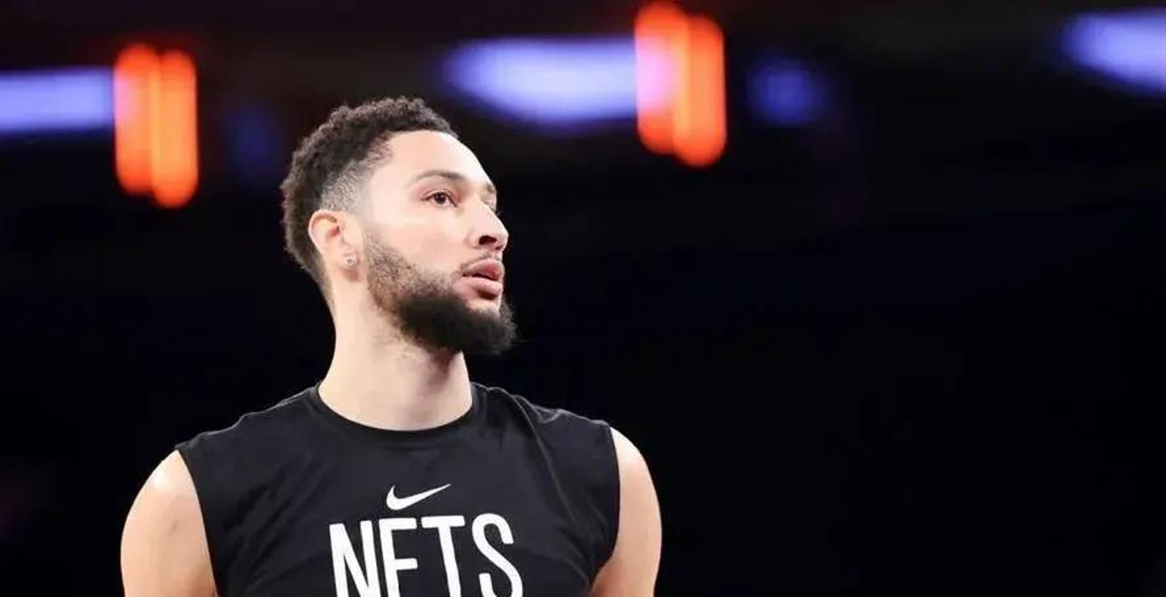 篮网大胜雄鹿,卫冕冠军陷入危机 篮网大胜雄鹿,卫冕冠军陷入危机