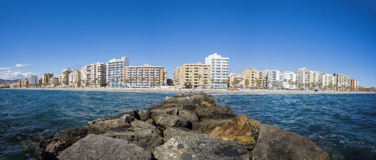 阿尔梅里亚疲态活现,马拉加沉浸一脚登天 阿尔梅里亚疲态活现,马拉加沉浸一脚登天