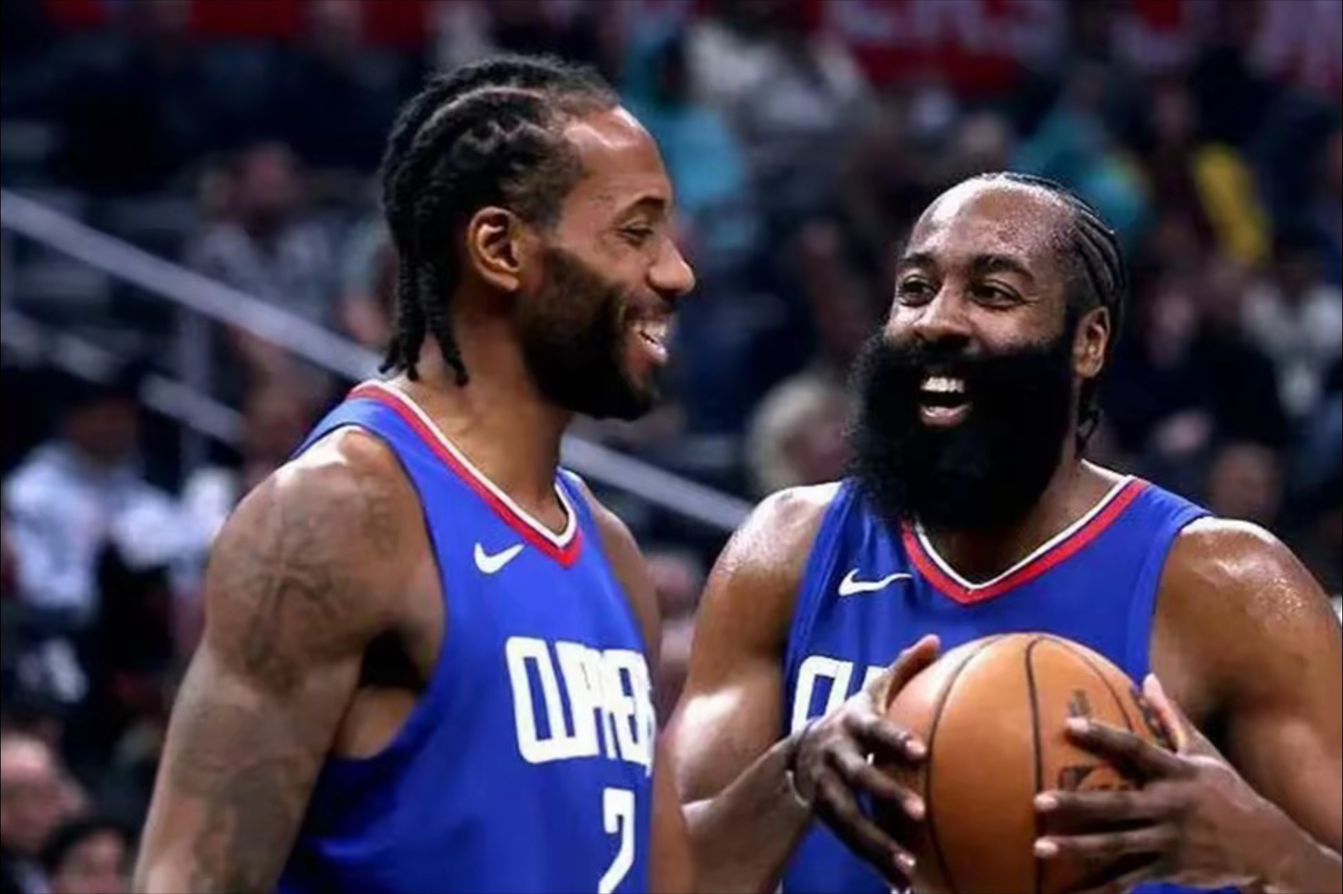 快船主场战胜独行侠,保持不败 快船主场战胜独行侠,保持不败