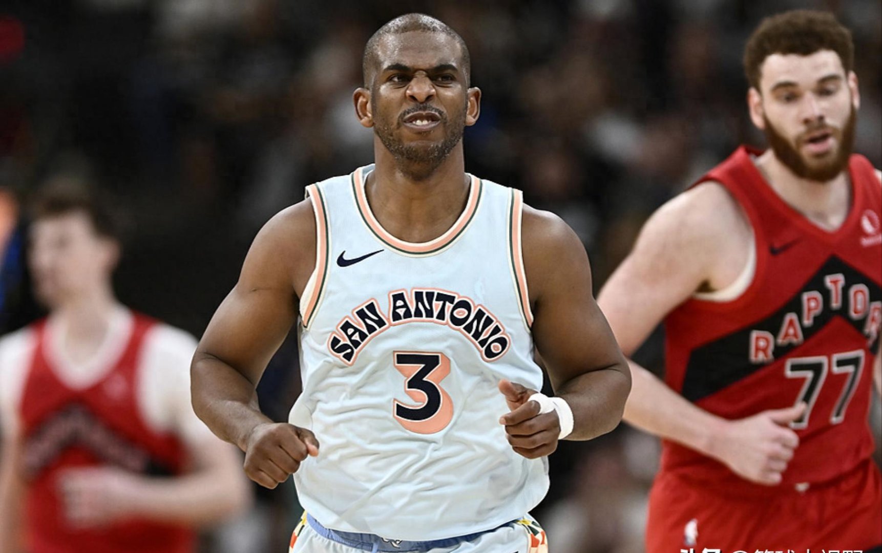 猛龙击败马刺，登顶东部榜首