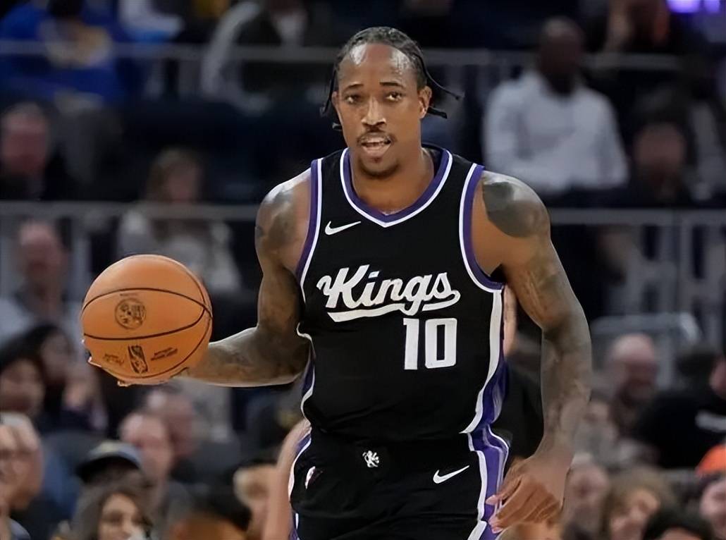 猛龙不敌马刺,遭遇连败 猛龙不敌马刺,遭遇连败