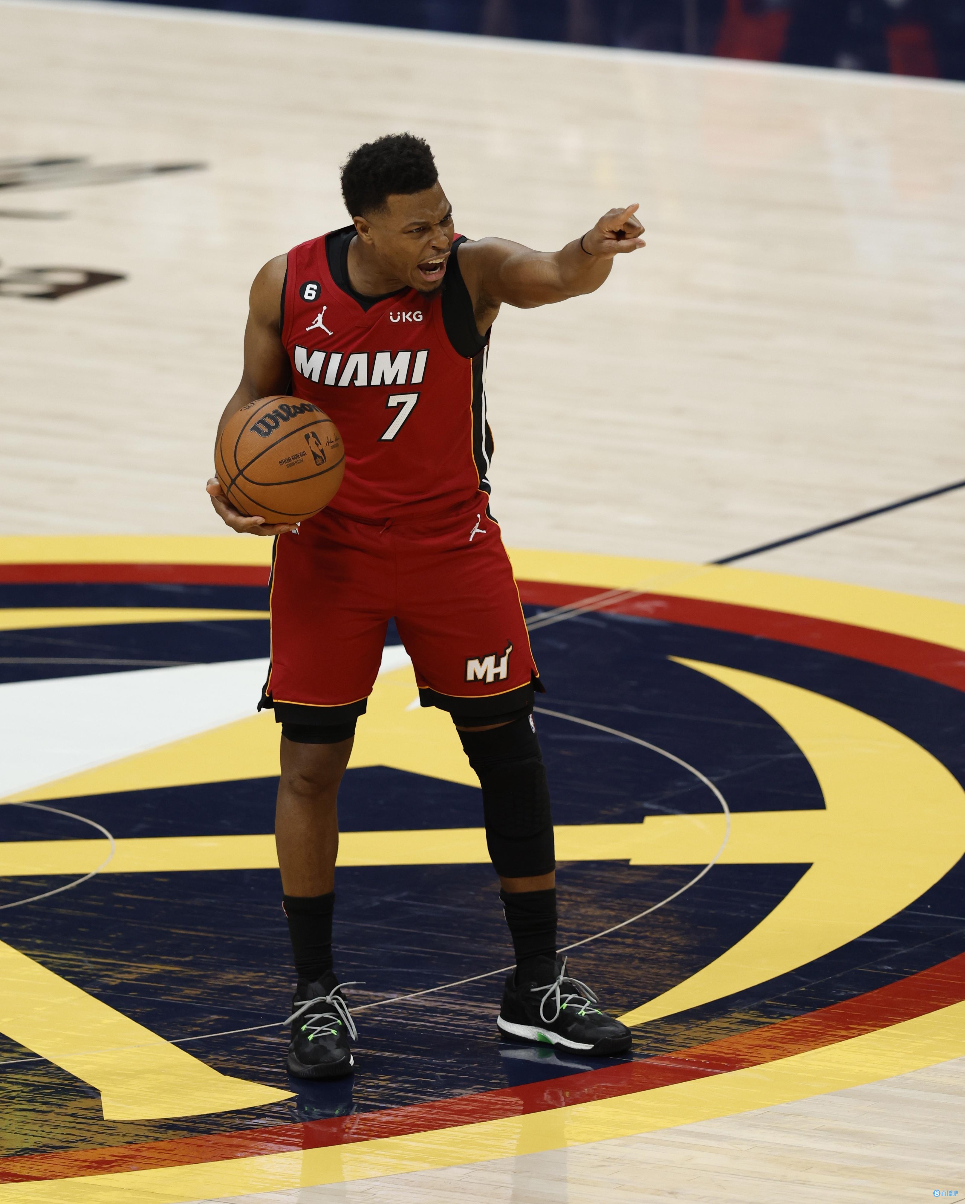 热火主场击败奇才,巴特勒神勇表现 热火主场击败奇才,巴特勒神勇表现