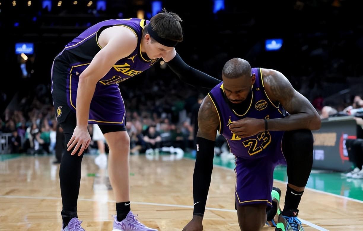 湖人球星状态回暖，领衔全队