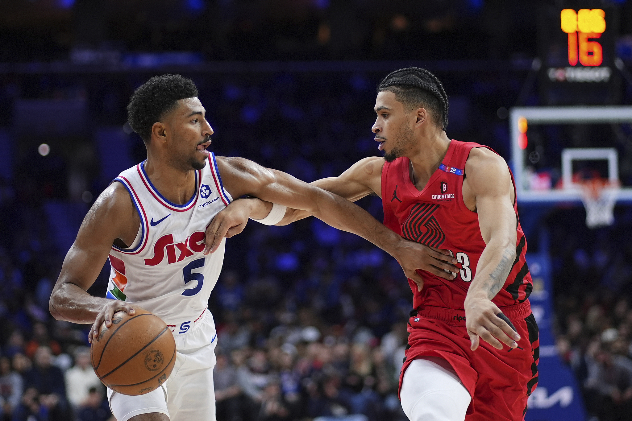 开拓者惨败76人，战绩一落千丈的简单介绍